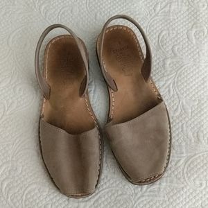 Avarca espadrille sandals - taupe